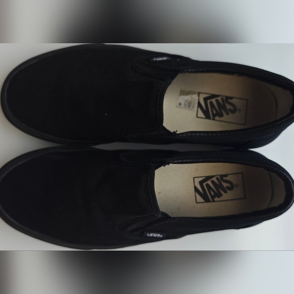 Vans Black Slip On Shoes Women's 9~Men's 7.5 Low Top Canvas  EUC - Picture 3 of 3
